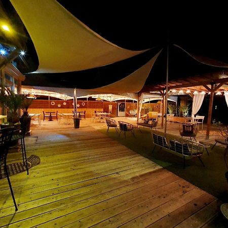 Domaine Le Baraillot, Chambres Et Repas D'Hotes, Soiree Etape Aiguillon Εξωτερικό φωτογραφία